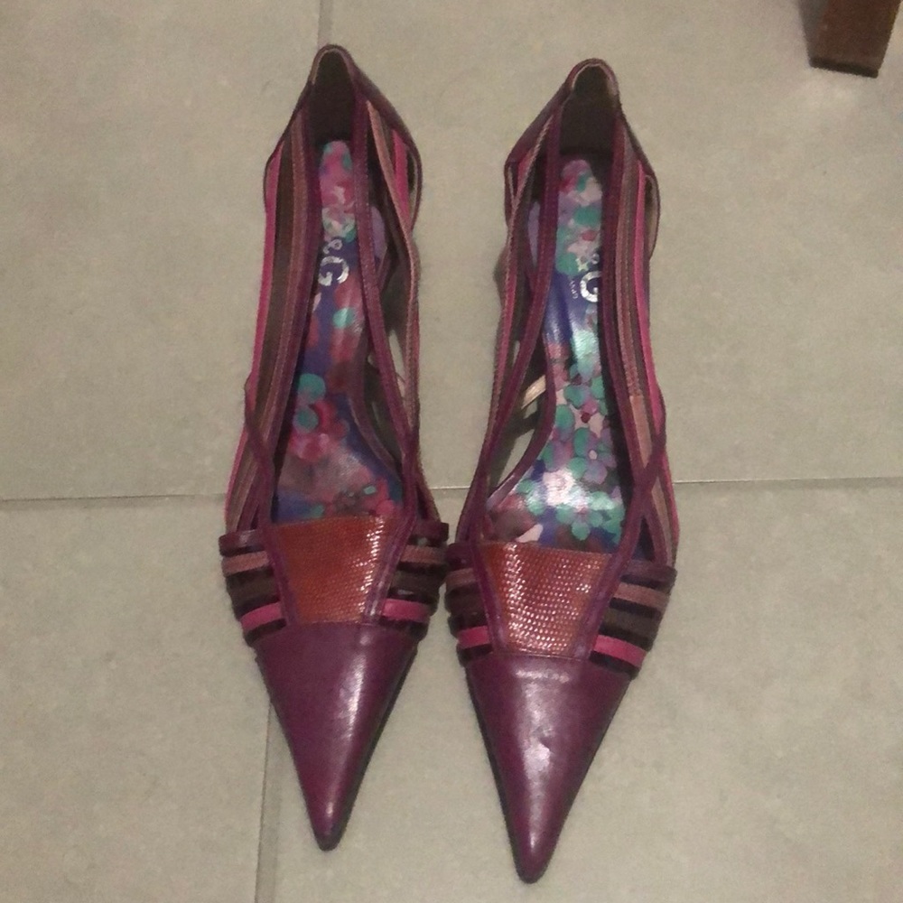 Shoe